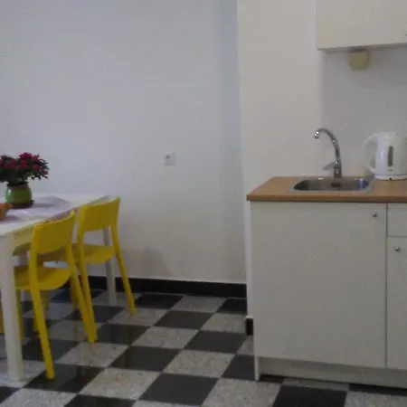 Rezi Apartment